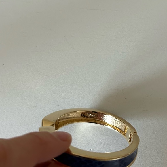 Stella and Dot Blue Emerson Bangle - Picture 4 of 9